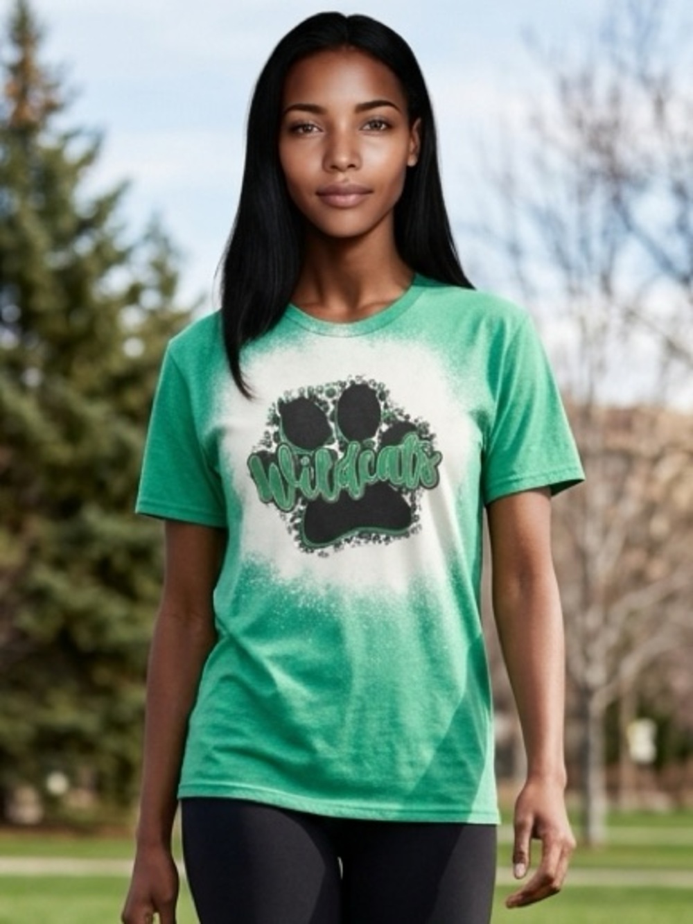 NWOT Gildan Women’s Plus Size Short Sleeve Tee Graphic Tee Shirt Wildcats - 2XL